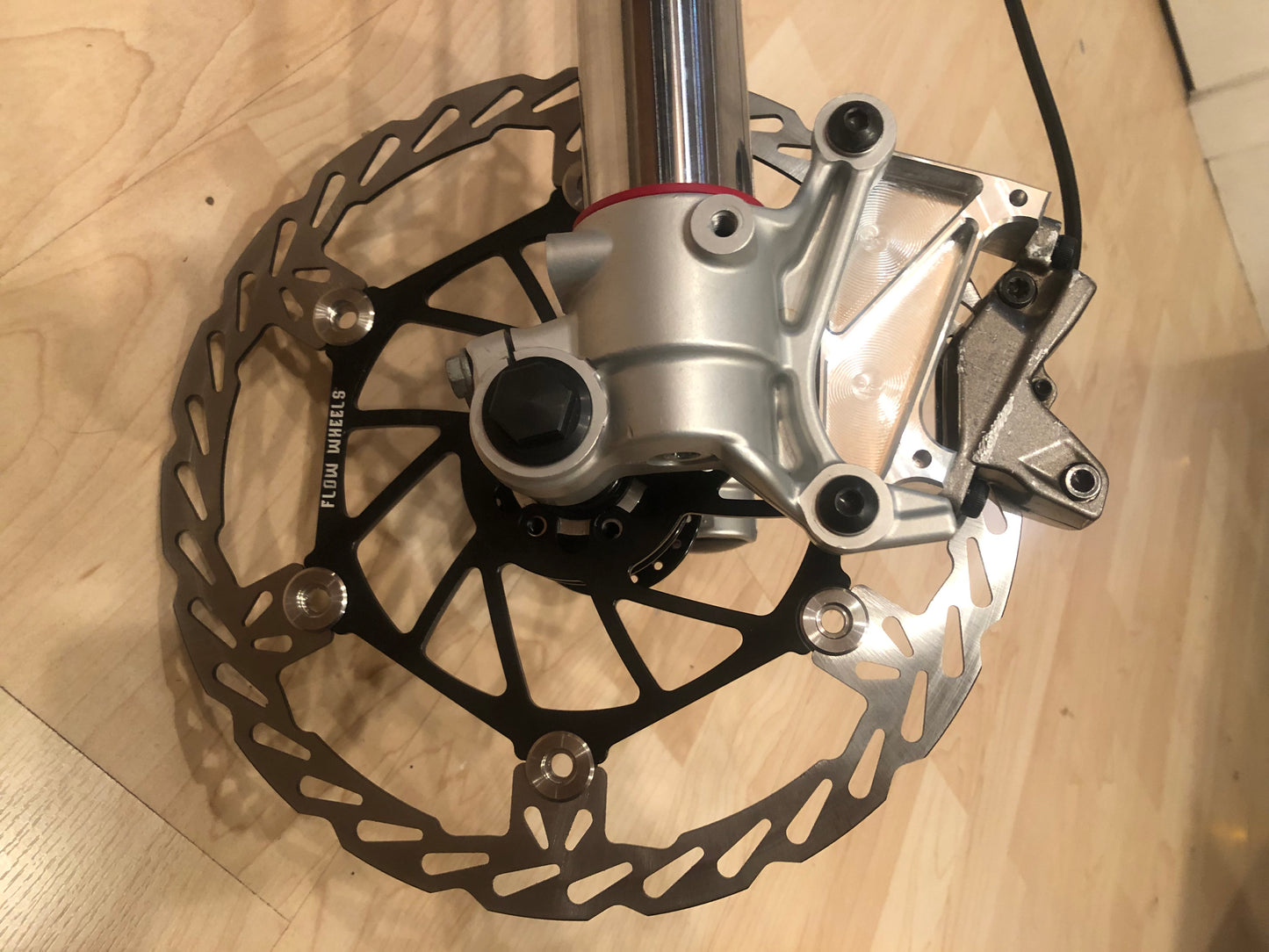 KTM 85 fork brake/wheel adapter kit for stock wheels and brakes