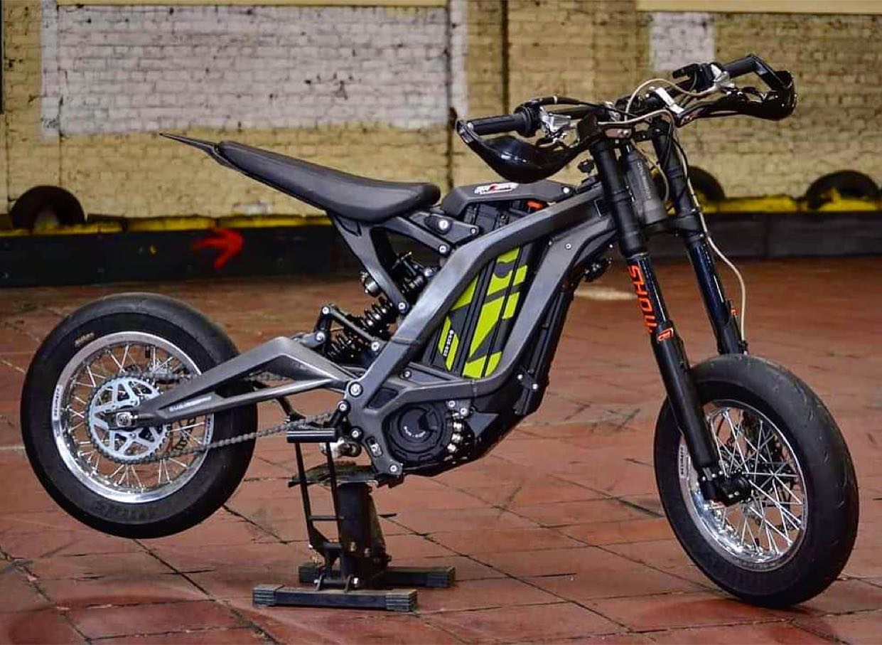 Surron 12" supermoto wheel set