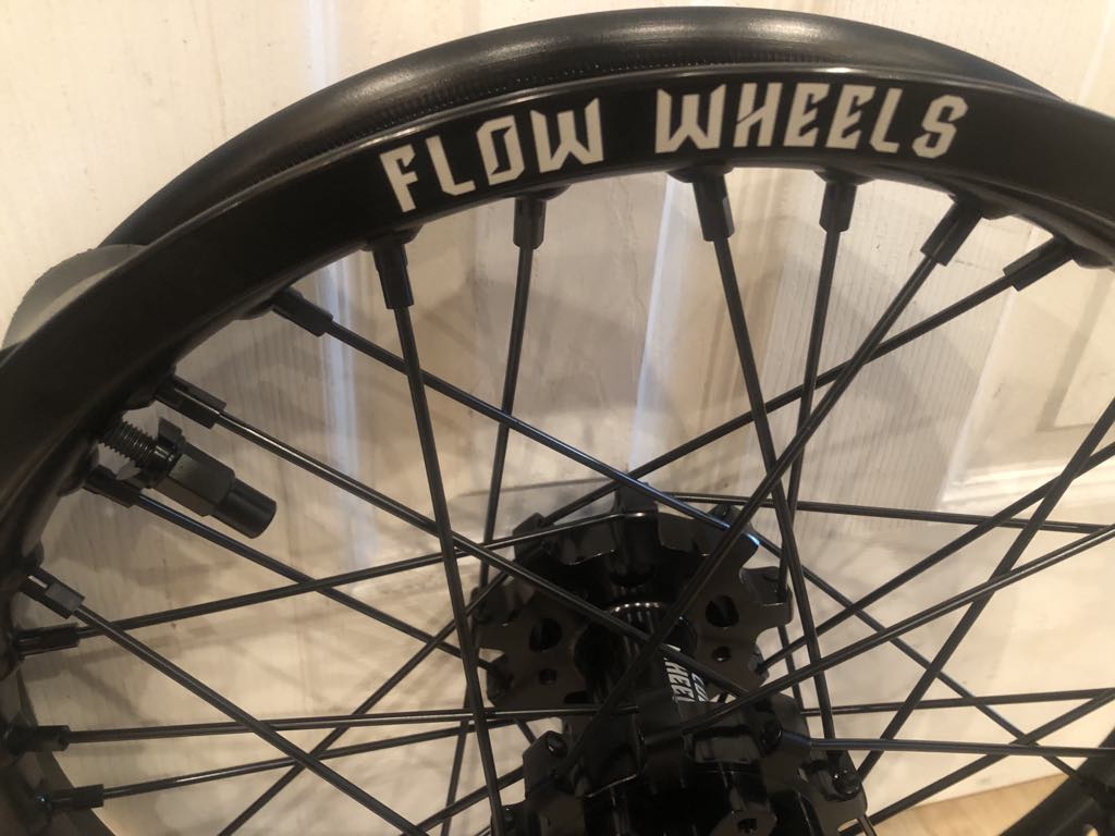 Talaria MX5 16/19 wheelset with tires